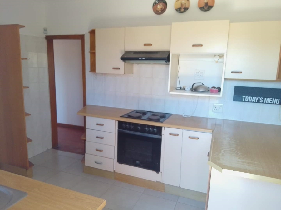 To Let 3 Bedroom Property for Rent in Goldwater Eastern Cape